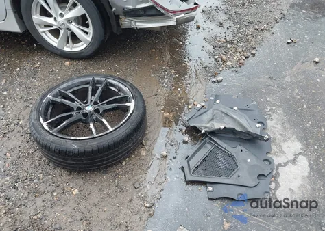 2021 BMW 330I xDrive from USA, damaged, VIN 3MW5R7J08M8B68092